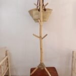 Handcrafted Scandinavian Organizer Wood Coat Rack - Rustic Solid Pine Standing Coat Hanger Organizer - Porte Manteau Scandinave en bois - Image 4